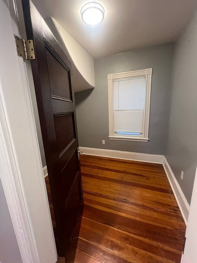 634 Dorchester Ave