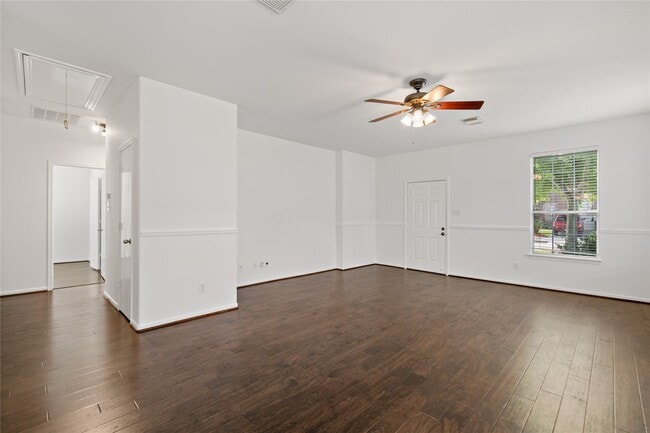 Photo - 5425 Jefferson St