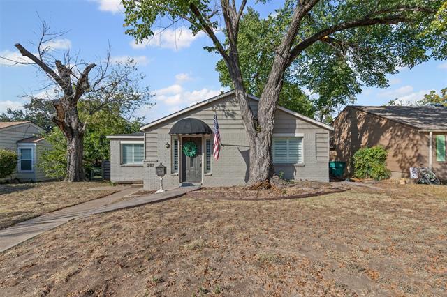 Photo - 2117 W Lotus Ave