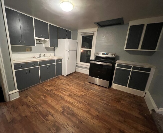 Fotografía del edificio - 310 Superior St Unidad Upper