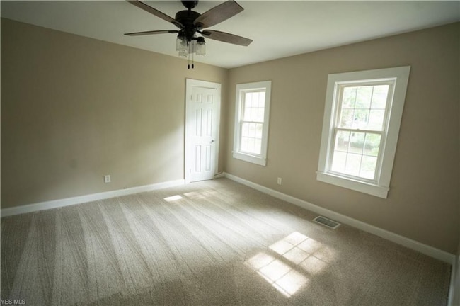 Building Photo - 3151 Oak Rd Rental