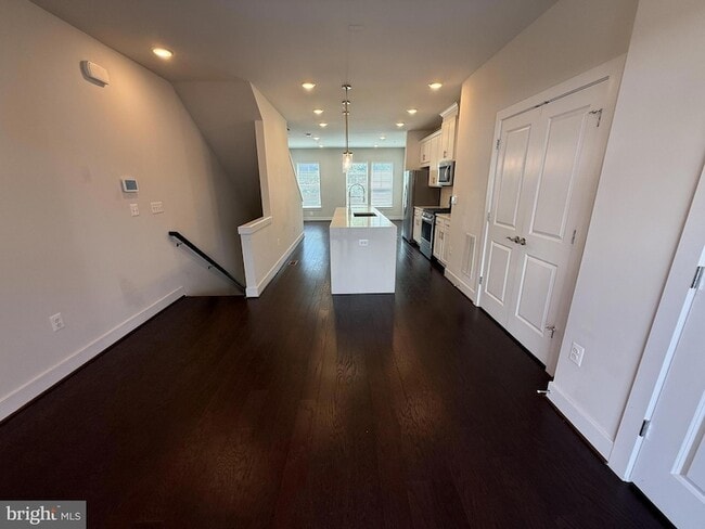 Photo - 115 Dickenson Dr