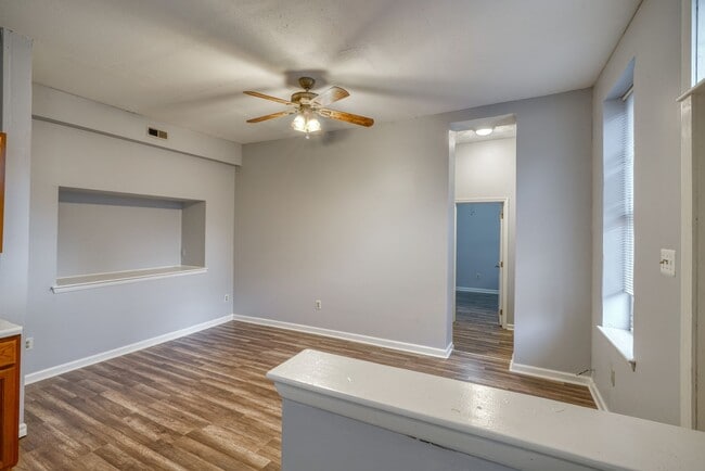 Photo - 1601 S Hanover St Unit 1601 S Hanover St Apt 1R