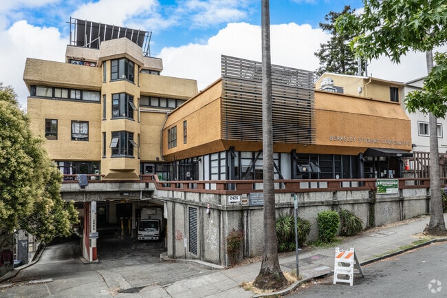 Building Photo - Casa Zimbabwe Rental