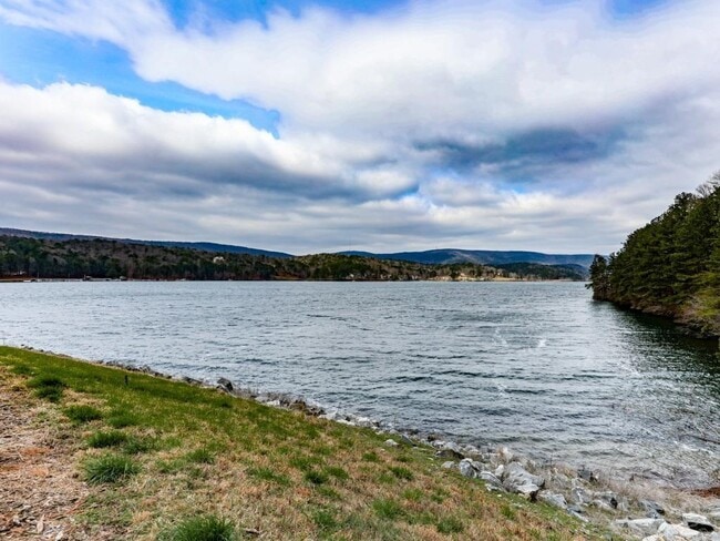 Photo - 1101 Fairway Oaks