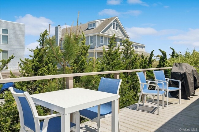846 Dune Rd