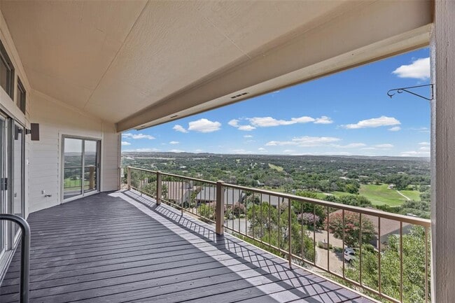 114 Paragon Ct
