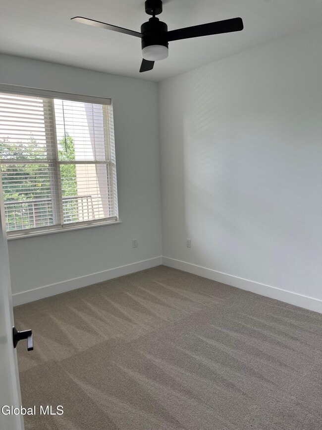 Photo - 1 Town Ctr Dr Unit 208