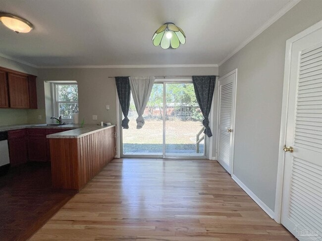 Photo - 3730 Forest Glen Dr