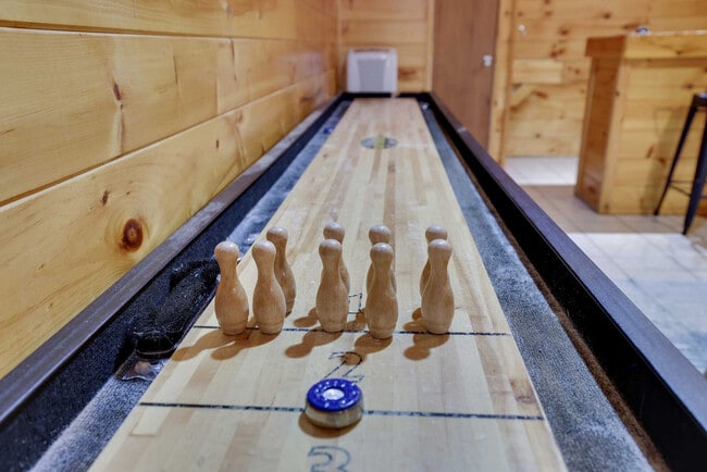 Photo - 255 Hillary Dr W Unidad SI ID1322513P