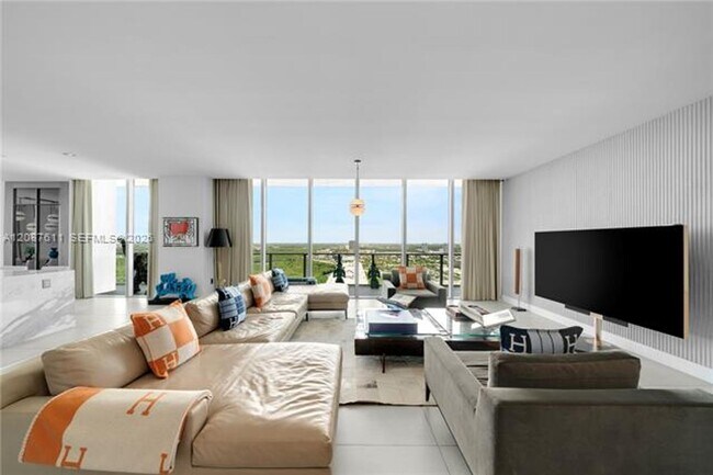 Photo - 330 Sunny Isles Blvd