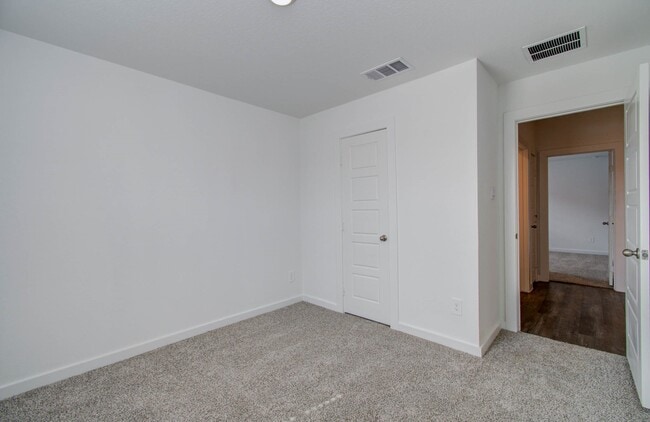Photo - 8922 Colicroot Dr