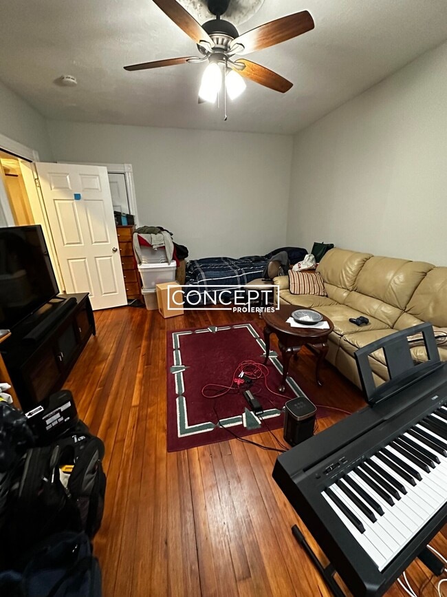 Photo - 10 Carmel St Unit 1GC