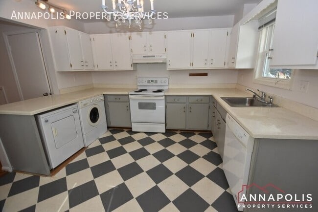 Photo - 424 First Street-