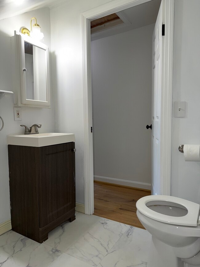 Photo - 30 Sherwood St Unit Francisco Fernandes