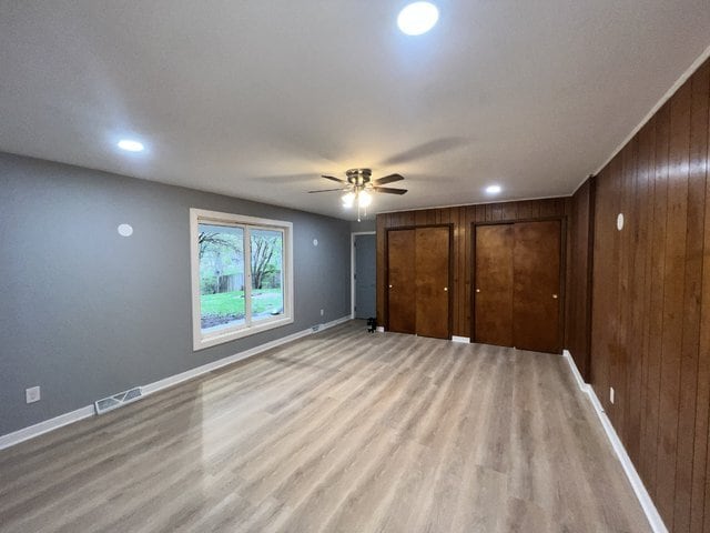 Photo - 1108 E 9th St