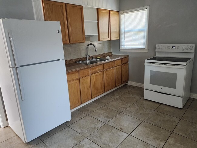 Photo - 1605 N Delaware Ave