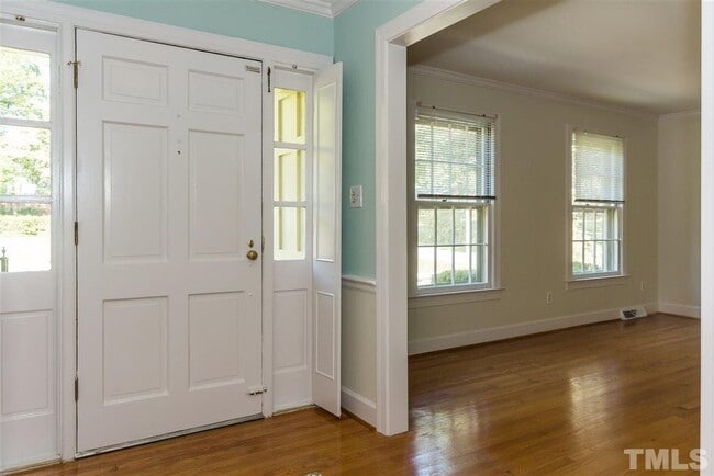 Photo - 2808 Glen Burnie Dr