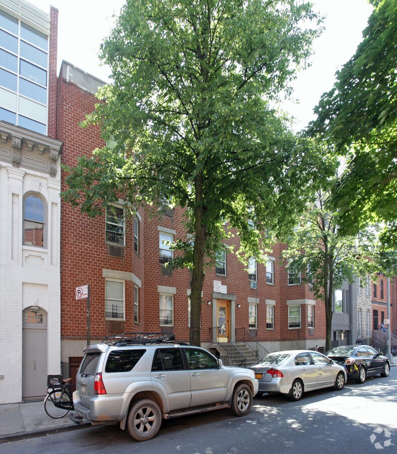 Photo - 33-35 St Felix St Apartments
