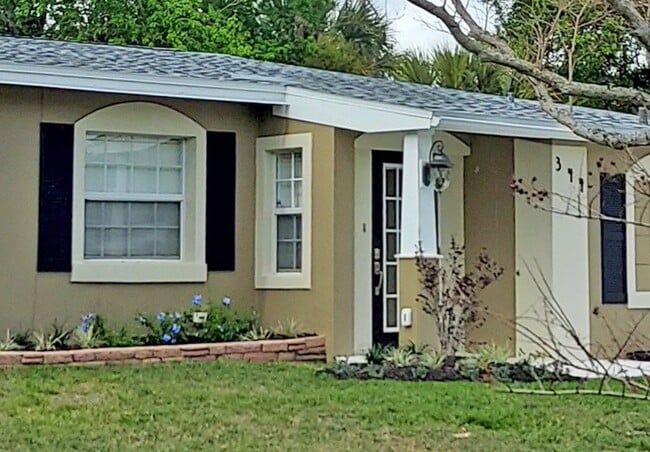 Photo - 344 Vesta Cir