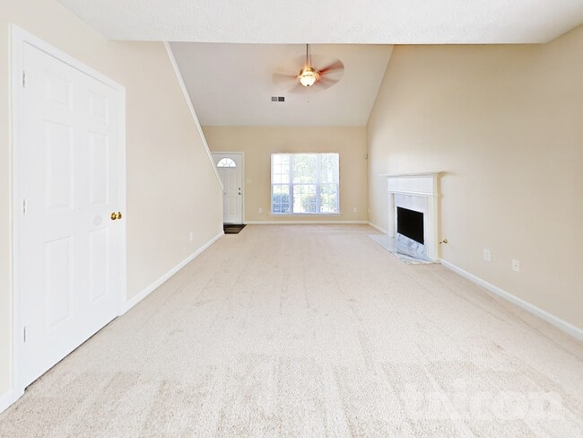 Photo - 201 St Charles Ave