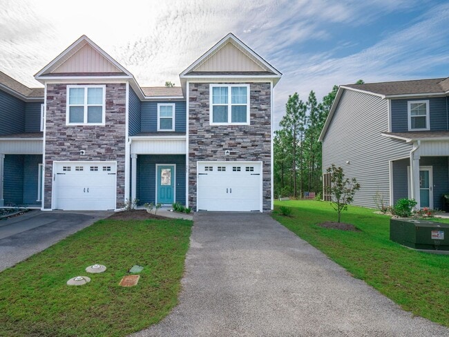 Photo - 355 S Stingray Ln Townhome