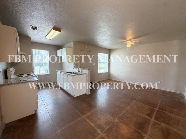 Photo - 212 West Lamar St