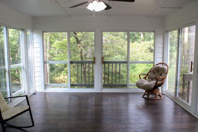 Photo - 722 Chelsea Dr