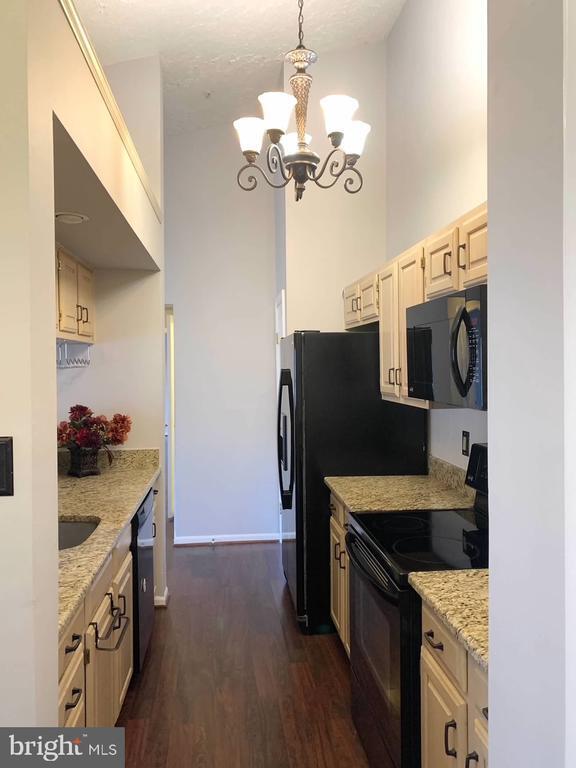 Photo - 13107 Briarcliff Terrace Unit 2-211