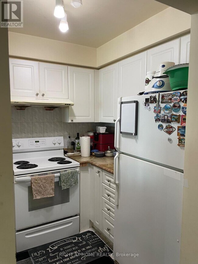 Photo - 1 Lee Centre Dr Unit 1510