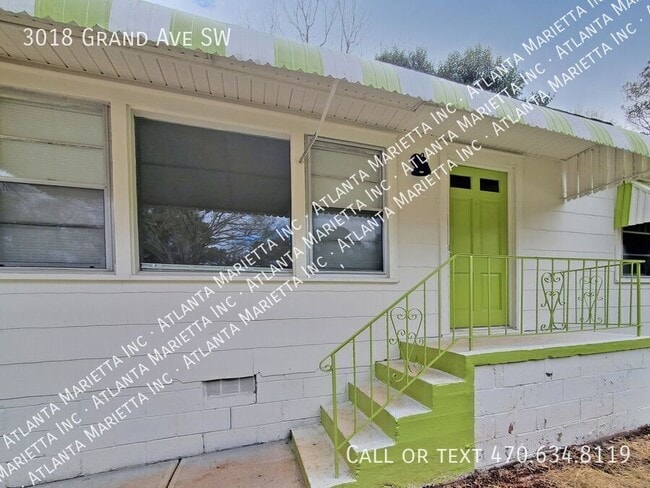 Photo - 3018 Grand Ave SW