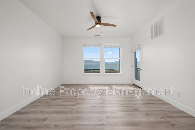 Photo - 547 N 360 W