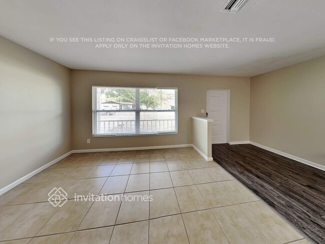 Photo - 3415 32nd St W