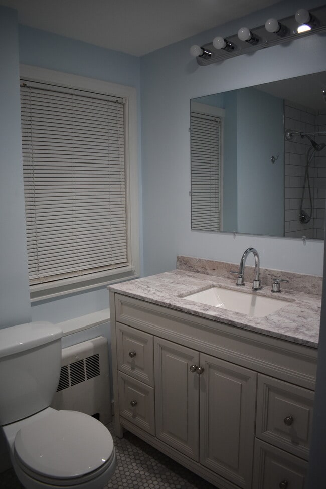 Photo - 129 Bradstreet Ave Unit 3