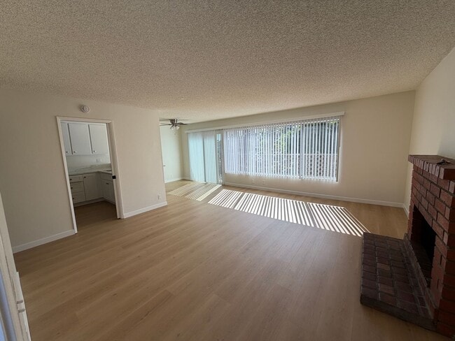 Photo - 24802 Sherwood Way Unit D