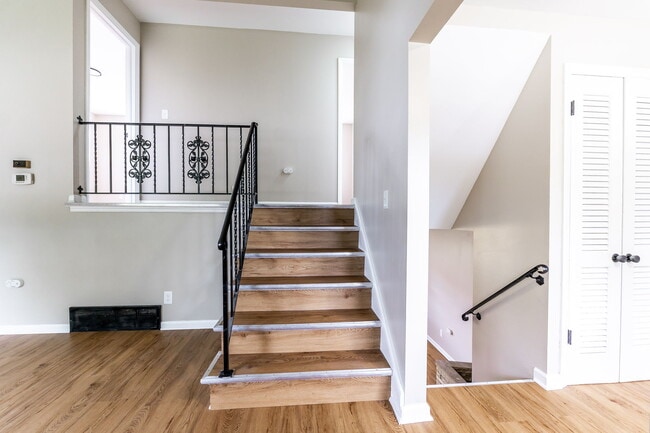 Photo - 3759 Dehner Dr