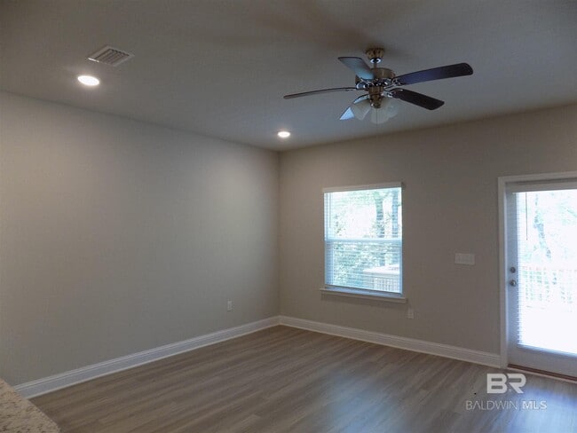 Photo - 6723 Spaniel Dr