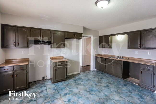 Photo - 4812 Barkshire Dr