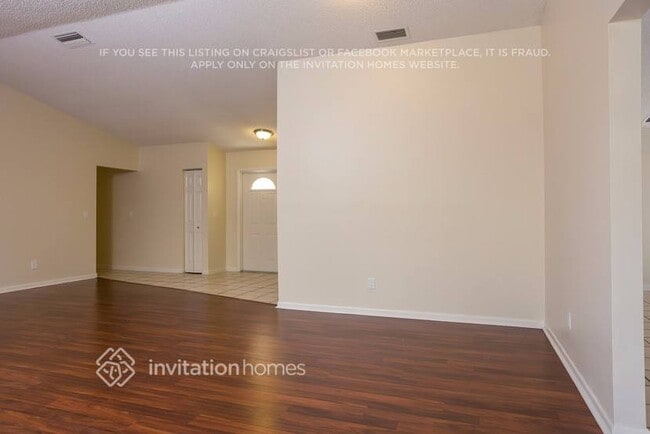 Photo - 8211 NW 53rd St