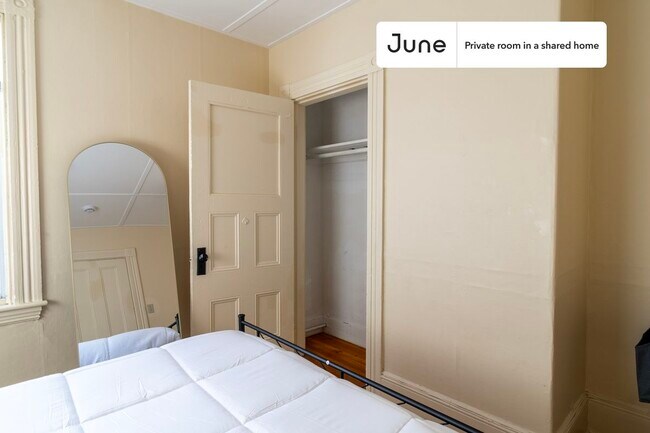 Photo - Room in Shared 4 bed/1 bath home Unidad B