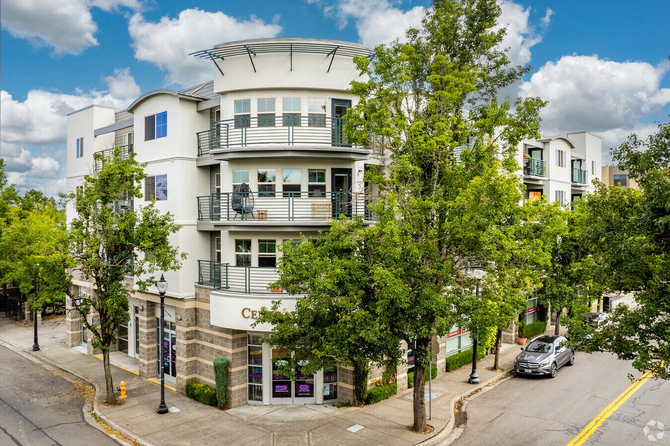 Photo - Central Point