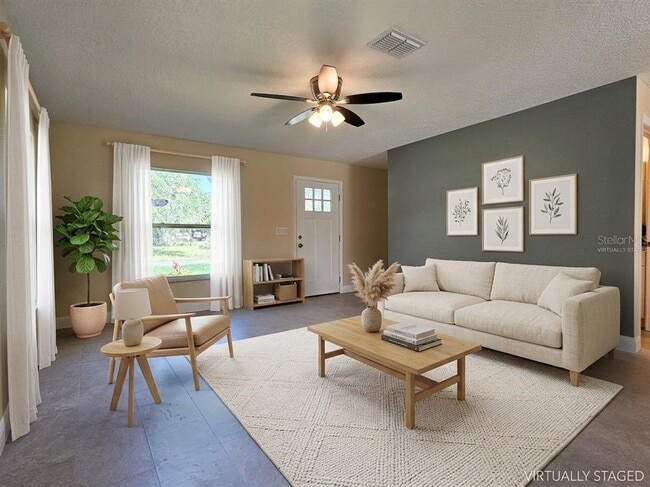 Photo - 6921 Central Ave