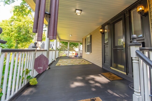 Photo - 356 Carteret Pl