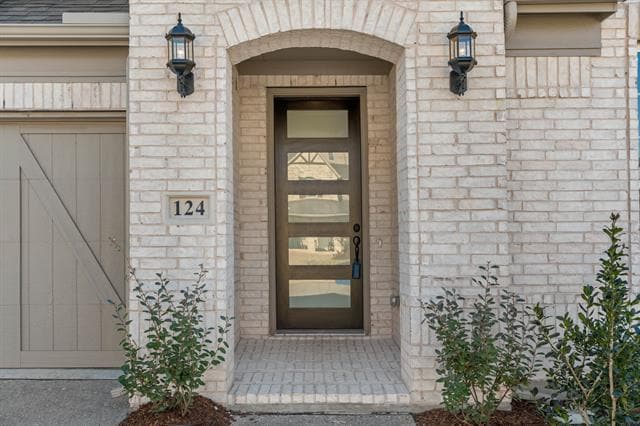 Photo - 124 Spanish Bluebell Dr