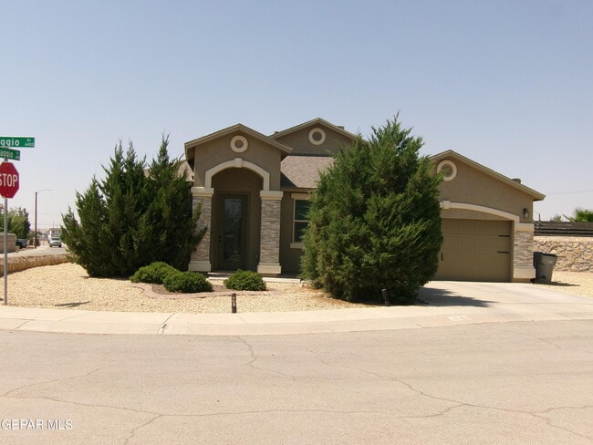 Photo - 6445 Villaggio Dr House