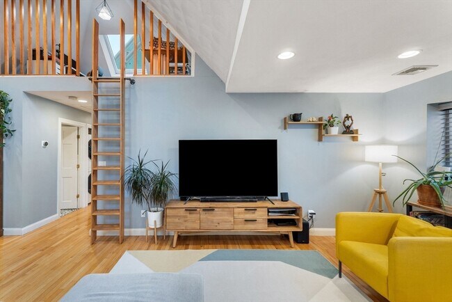 Photo - 890 Winthrop Ave Unidad 2