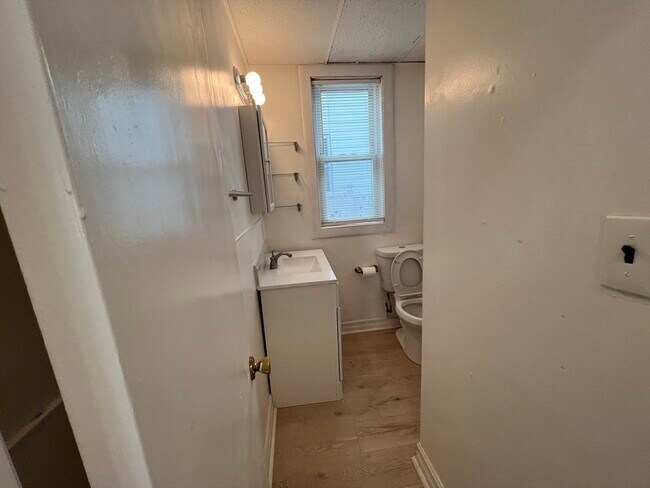 Photo - 5 Clinton St Unit 1