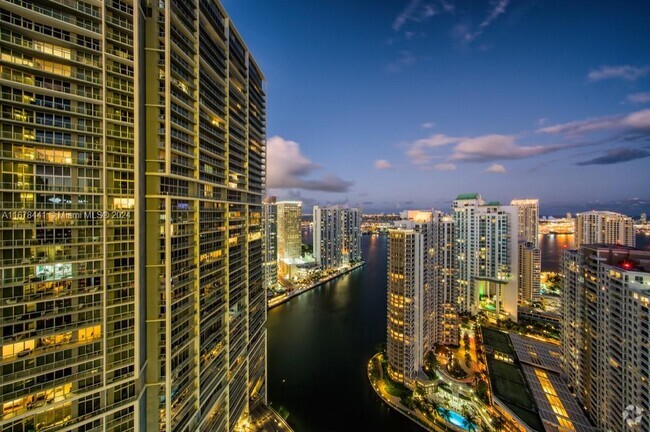 Building Photo - 495 Brickell Ave Unit 4004 Rental