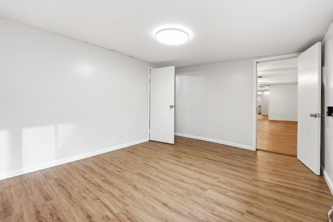 Photo - 3831 King Dr