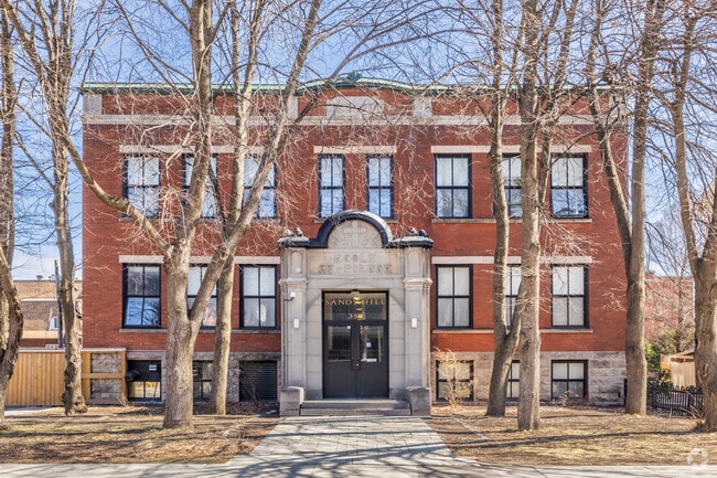 Photo - Sandy Hill Apartments